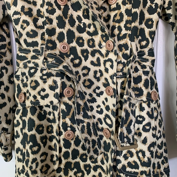 Like new animal print trench coat by Style Portfolio(Nordstrom) size M - Picture 4 of 10